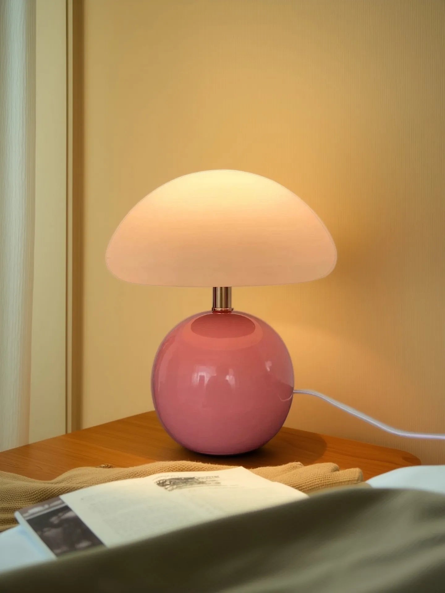 Lampe champignon rose LED sans fil design moderne minimaliste tactile rechargeable USB decoration interieure